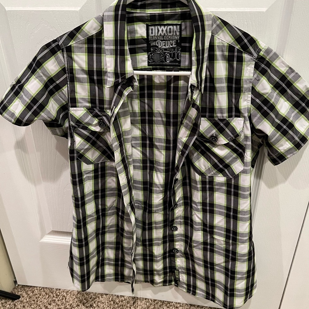 Dixxon shirt sleeve flannel.